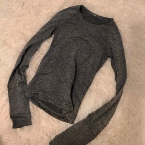 Lululemon Swiftly Tech - Gray - 2.0 Race Length - Size 0